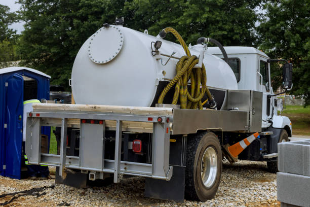 Best Portable restroom trailer rental  in Duncan Falls, OH